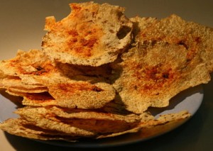  Wah...kerupuk jengkol ternyata disukai turis asing