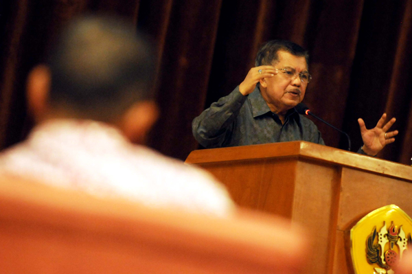  FOTO: Jusuf Kalla berbagi pengalaman saat jadi Wapres di Unpad