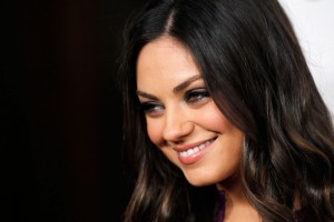  MILA KUNIS: Seleb terpanas versi The sun