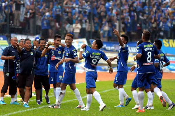  FOTO: Partai derby Jabar, Persib ungguli Pelita Jaya 3-2