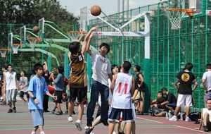  Warga China sangat tergila-gila basket