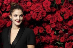  GOSIP ARTIS: Drew Barrymore Akan Menikah Lagi