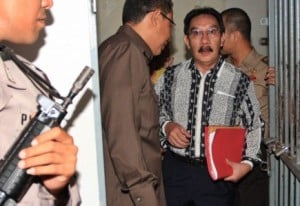  Antasari Laporkan Lima Hakim Agung ke KY