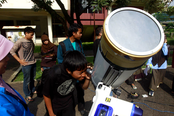  FOTO: Mahasiswa ITB Amati Transit Planet Venus