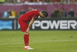  EURO 2012: Portugal Keok, Ronaldo Frustrasi