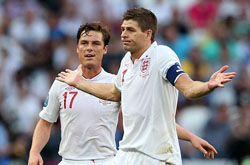  EURO 2012: Hodgson Menunggu Parker dan Gerrard Pulih