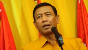  WIRANTO Serius 'Nyalon' di Pilpres 2014