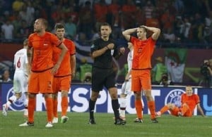  EURO 2012: Belanda Tersingkir, Van Der Sar Kecewa Berat