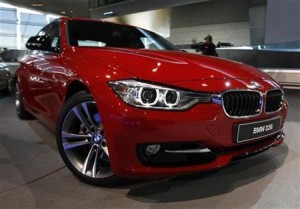  Penjualan BMW Seri 3 Melonjak di China