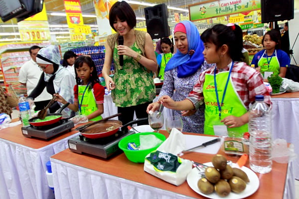  FOTO: Lomba Masak Anak-anak Berbahan Dasar Buah Kiwi