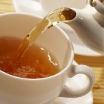  TIPS PUASA: Lansia Agar Hindari Minum Teh Saat Sahur