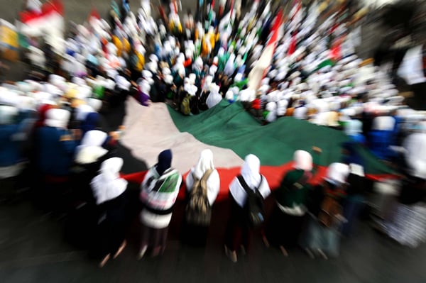  FOTO: Solidaritas Palestina Long March ke Monumen Perjuangan