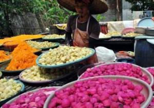  Bisnis Manisan di Cianjur Melonjak Selama Ramadan