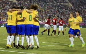  SEPAK BOLA OLIMPIADE 2012: Brasil 3 - Mesir 2