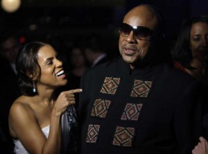  Duh... Stevie Wonder Gugat Cerai Istrinya