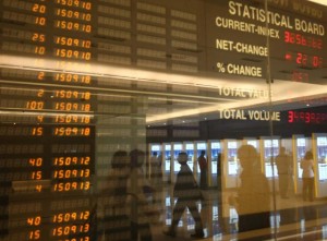  MARKET CLOSING: IHSG Ditutup Menguat Tipis 0,12% ke 4.090,7