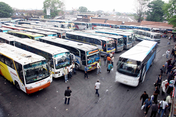  FOTO: Tarif Bus Ekonomi Tak Akan Naik