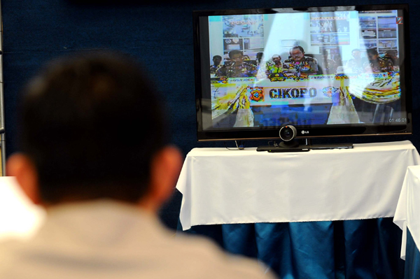  FOTO: Teleconference Wakapolri Dari Cikopo dengan Wakapolda di Nagrek