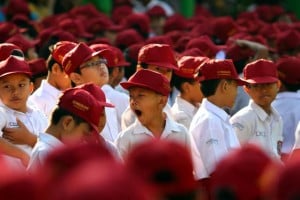  HARI ANAK NASIONAL: Anak-anak Tertidur Dengarkan Pidato SBY