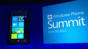  SAMSUNG Rilis Smartphone Windows Phone 8 Pertama di Dunia