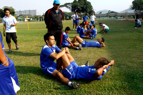  FOTO: Persib Gelar Latihan Fisik di Cimahi