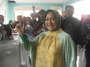 PILKADA KOTA CIMAHI: Atty Suharti-Sudiarto "Pasti" Dipastikan Menang