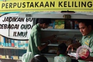  Perpustakaan Mobil Paling Komplet Sambangi Sekolah di Bandung