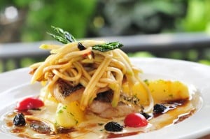  Pan Fried Gurame Mango Salsa dari Arion Swiss-Belhotel Bandung 