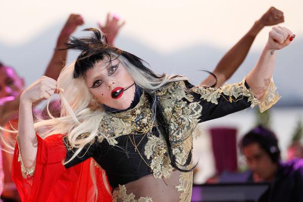  TWITTER: Pengikut Lady Gaga Tembus 30 Juta