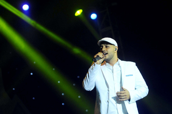  FOTO: Maher Zain "Forgive Me" Bikin Merinding di Sabuga Bandung