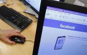  Twitter & Facebook Kalahkan Sensasi Seks