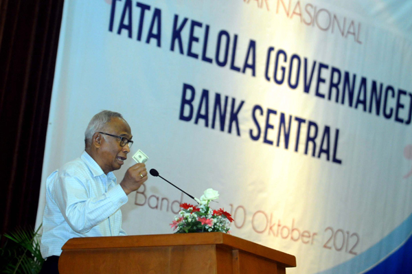  FOTO:  Seminar Nasional Tata Kelola Bank Sentral di Unpad