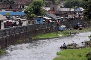  Pendangkalan Sungai di Kota Cirebon Kian Parah