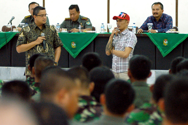  FOTO: Ketua BNP Dede Yusuf Penyuluhan Narkoba di Rindam III/Siliwangi