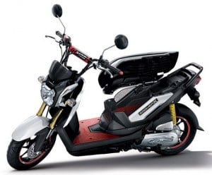  HONDA Zommer X Dipamerkan Di Jakarta Motorcycle Show 2012