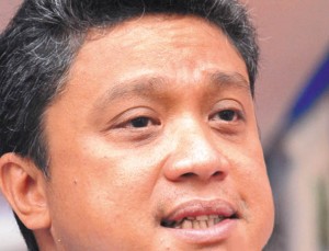  PILGUB JABAR: Dede Yusuf Menggandeng Lex Laksamana