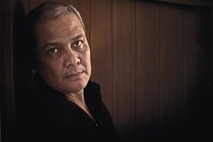  Itang Yunasz  Raih Pia Alisjahbana Award 2012 