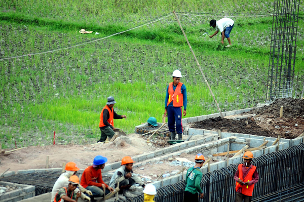  FOTO: Alih Fungsi Lahan Pertanian Tak Terkendali