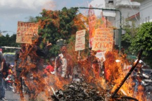  Aksi Buruh 'Brutal' Perlu Introspeksi Semua Pihak