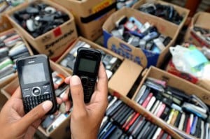  GADGET: 4 Penjelasan Ponsel Lokal Mampu Bertahan