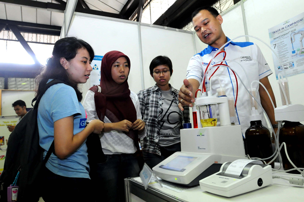  FOTO: Gerakan Kembali ke Pengobatan Alami