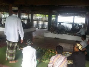  INFO WISATA: Tradisi Bubur Sura di Keraton Kanoman Kota Cirebon