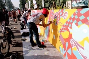  Ada Live Mural Painting Terpanjang Di Car Free Day Dago