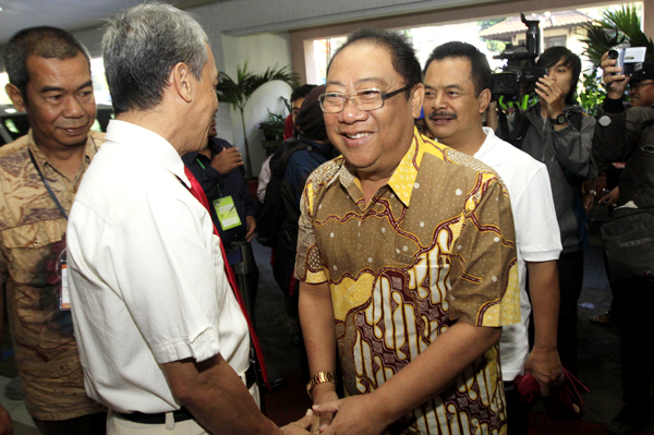  FOTO: Yance-Tatang Jalani Tes Kesehatan