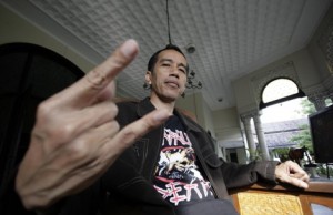  CALON PRESIDEN: Kaum Muda Pilih Jokowi Sebagai Capres