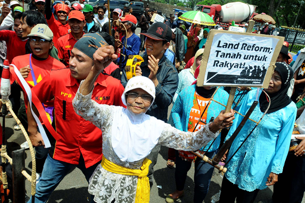  FOTO: Aljabar Demo Peringati Hari HAM di Gedung Sate