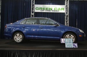  OTOMOTIF: VW Terbaru Ini Cuma Minum 4 Liter Buat Tempuh 100 KM