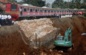  KRL Bogor Beroperasi Normal Mulai Hari Ini