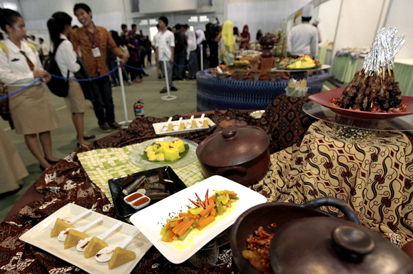  FOTO: Lomba Masakan Indonesia di STPB