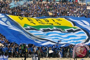  PERSIB BANDUNG: Bobotoh Rindu Kemenangan